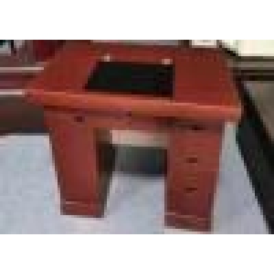 高級(jí)辦公桌